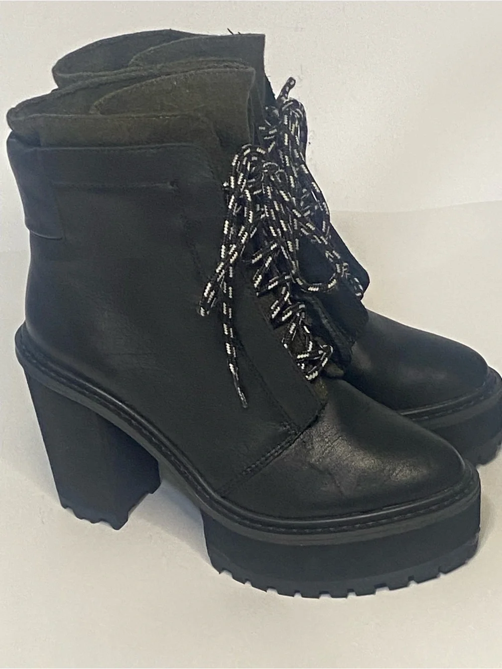Shellys London Celee Leather Platform Lug Heel Boots Black Olive 6.5